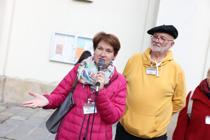 Petra Rösler und Klaus Daubeck von der Initiative MITEINANDER im demenzfreundlichen Hietzing