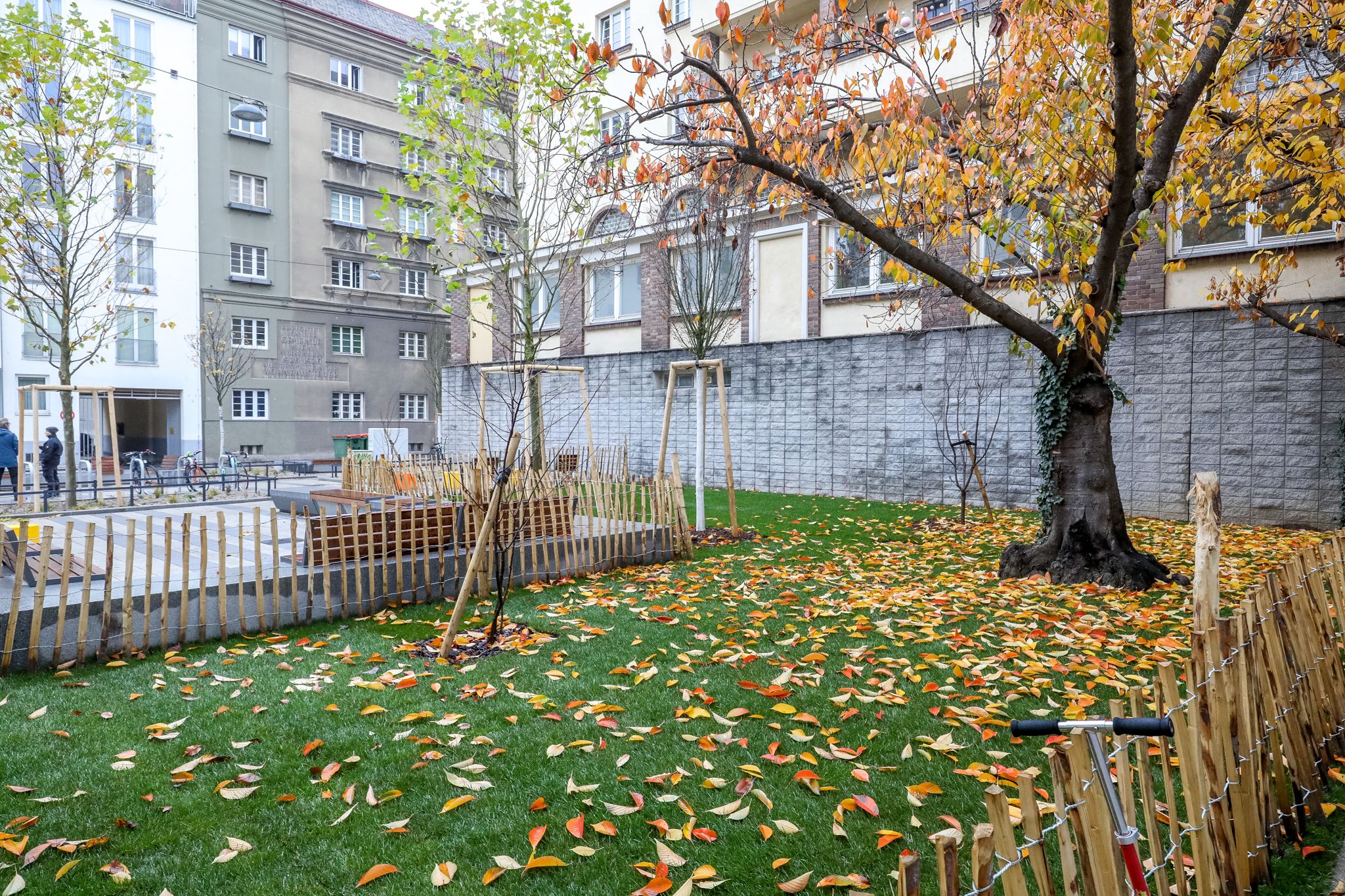 Neuer Schulvorplatz in der Pfeilgasse